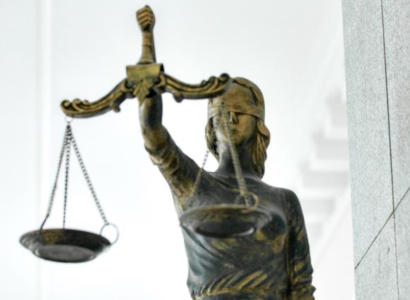 В Ростовской области осуждена женщина, незаконно получившая 350 тысяч рублей по соцконтракту В Ростовской области осуждена женщина, незаконно получившая 350 тысяч рублей по соцконтракту - ДОН24, 20.08.2026