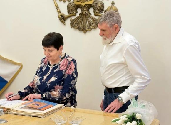 Правнуки, дети и любовь: семья Корищенко отпраздновала изумрудную свадьбу в Ростове - ДОН24, 28.02.2026