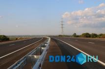 На Дону инспекторы ДПС спасли жизнь пострадавшему в ДТП