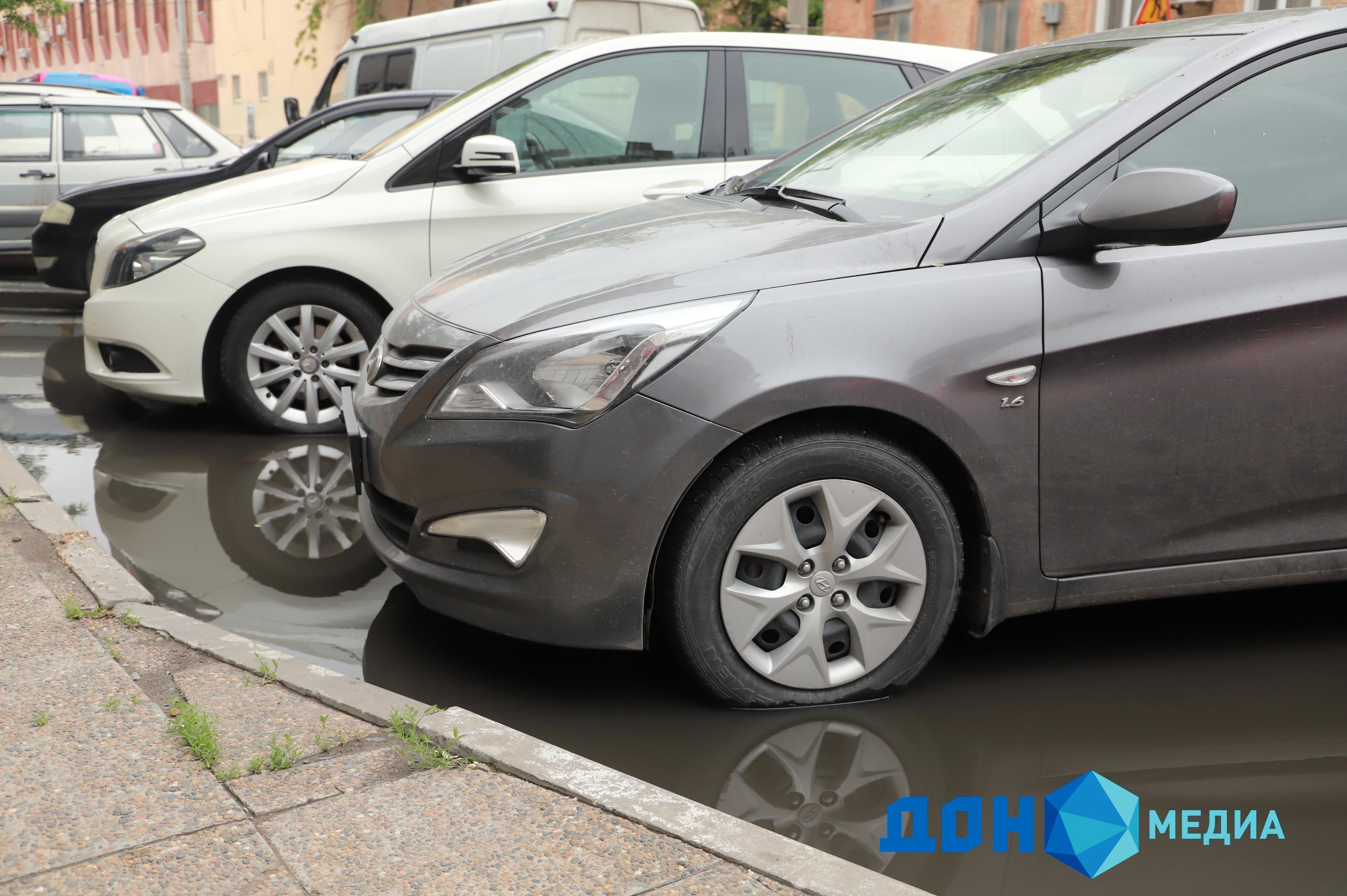 ДОН24 - В Аксае возле «Меги» заработала камера на непристегнутый ремень