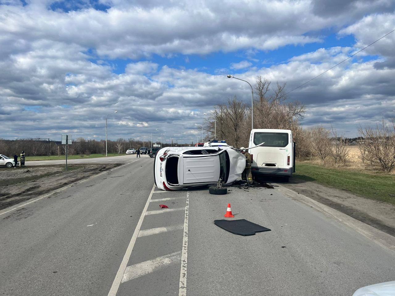 ДОН24 - На Дону в результате ДТП пострадали 3 человека