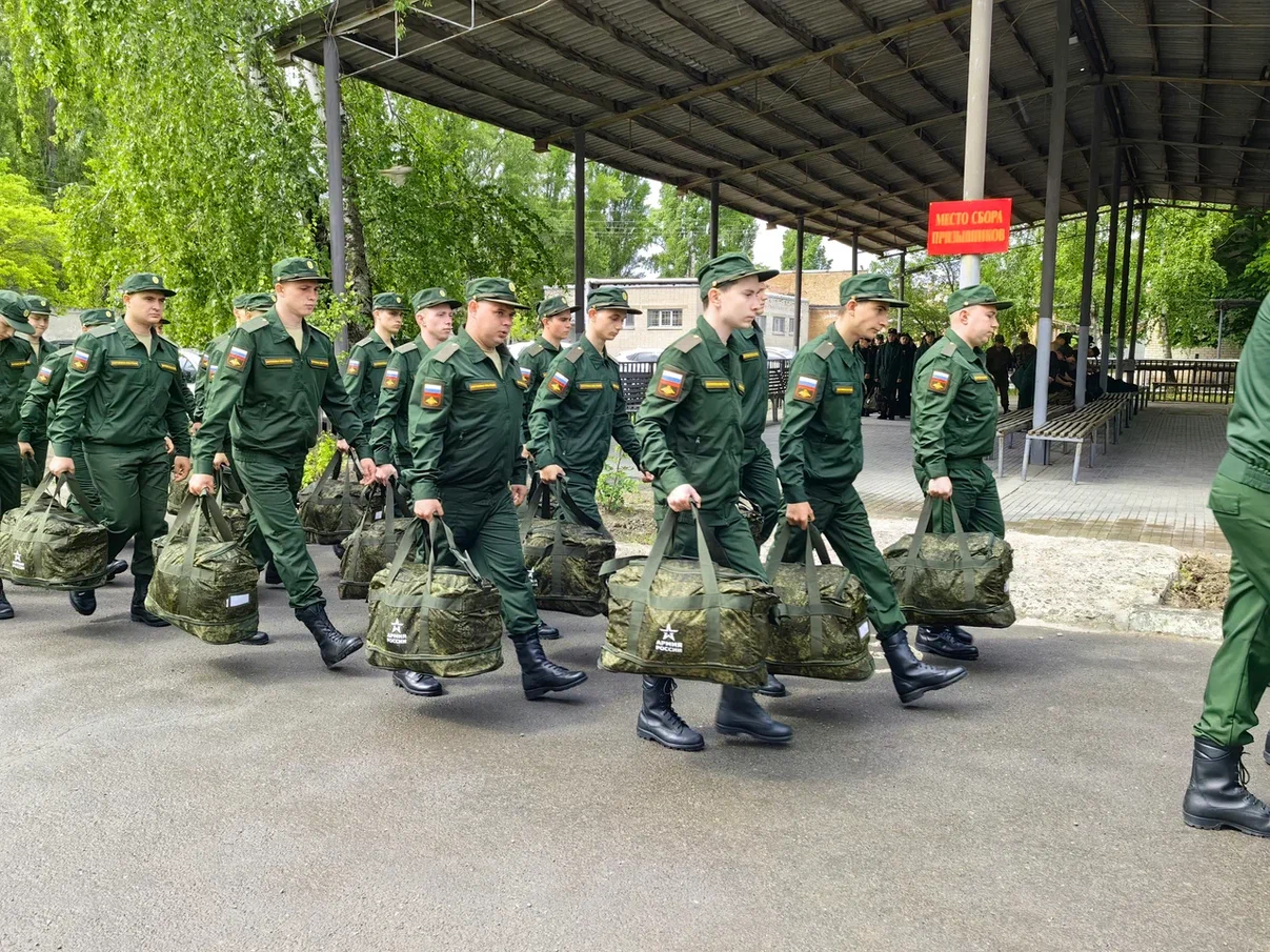 ДОН24 - В Ростовской области призывников отправили к местам несения службы