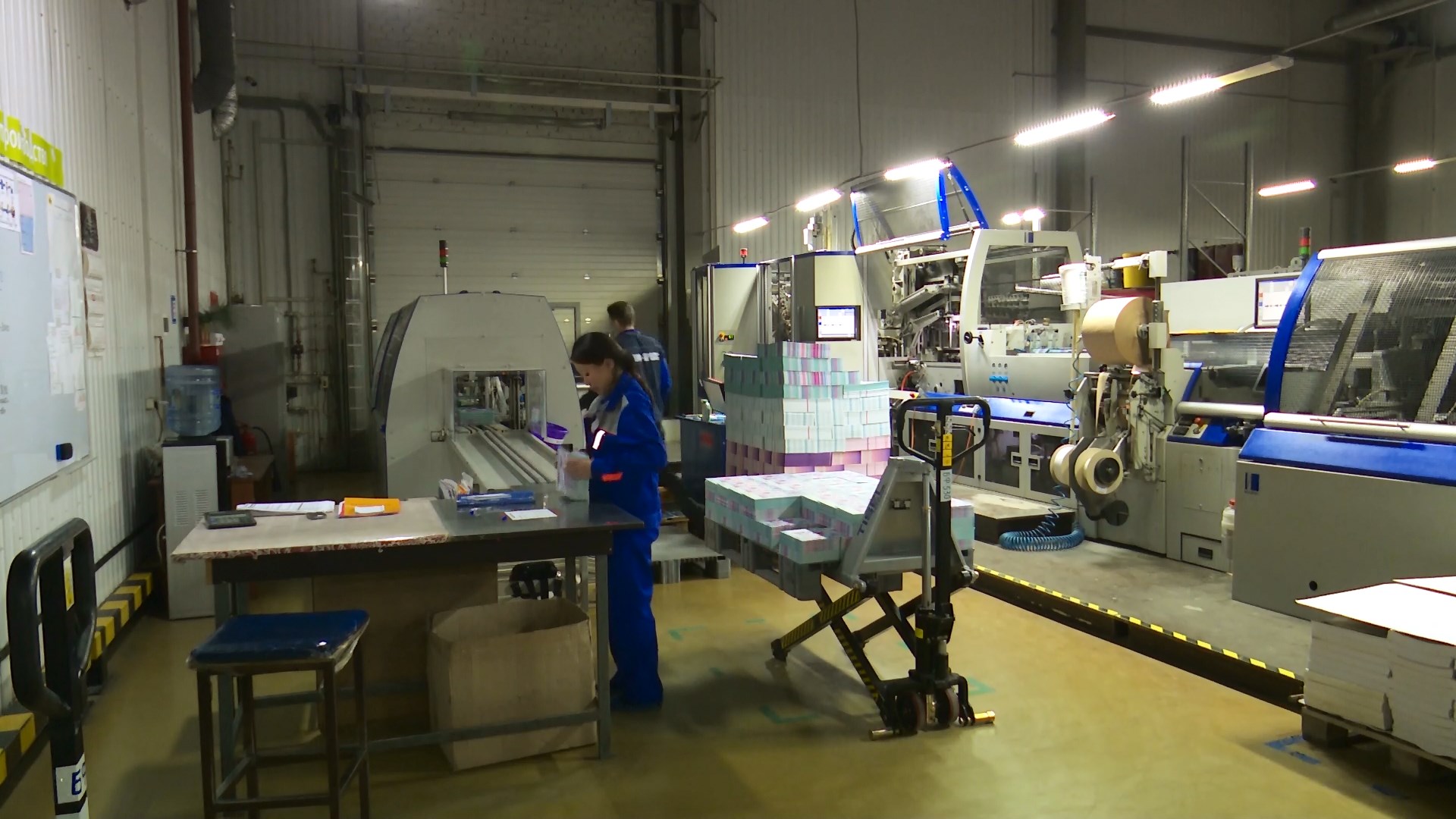 проф пресс склад аксай. упаковщики фасовщики. строительство склада в аксае 2023 году. ооо издательский дом проф-пресс. ооо проф пресс аксай.