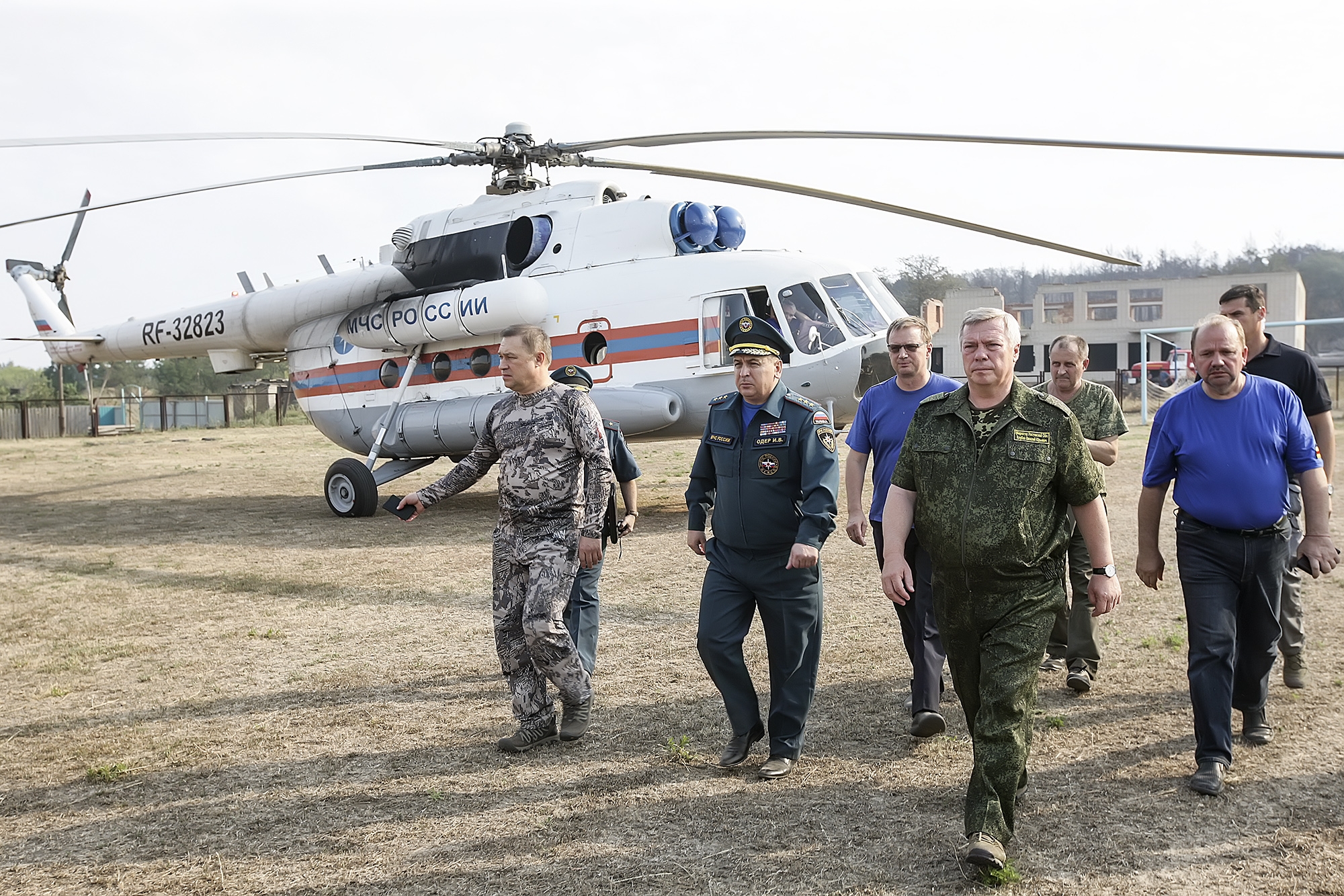 Погода в усть донецком районе. Усть-Донецкий район Ростовской области. База Шарз Усть Донецкий район Ростовская. Криминал Усть Донецкий район. Усть Донецк Ростовская область МЧС.