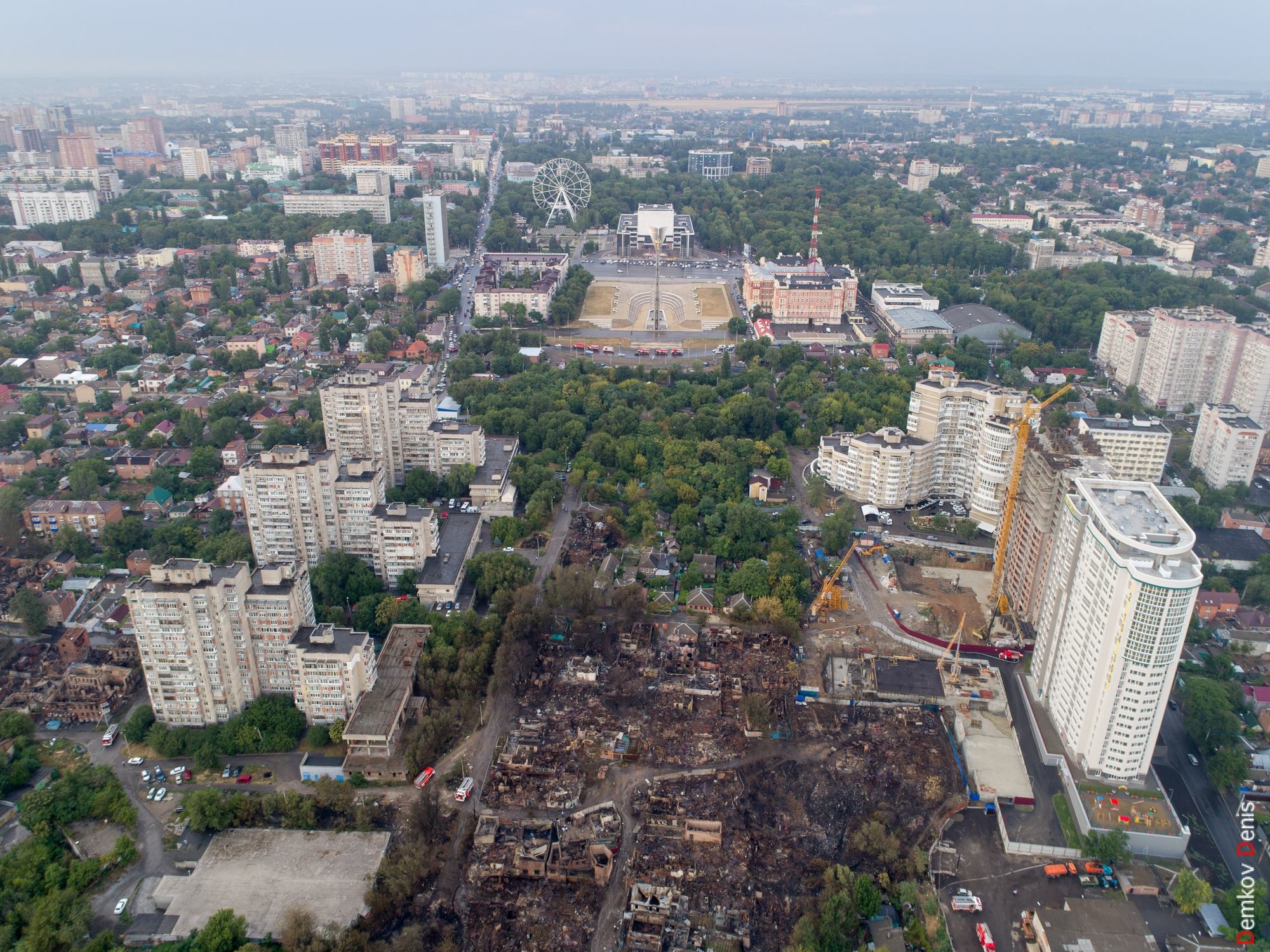 Стоял ростов. Театральный спуск Ростов на Дону. Проект театрального спуска в Ростове на Дону. Застройка театрального спуска Ростов на Дону. Ростов_на_Дону Театральная площадь спуск.