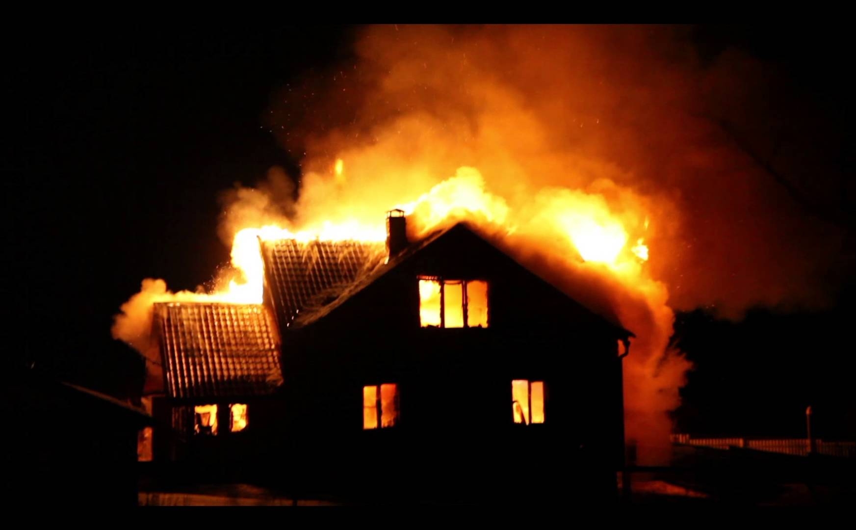 Дом в огне