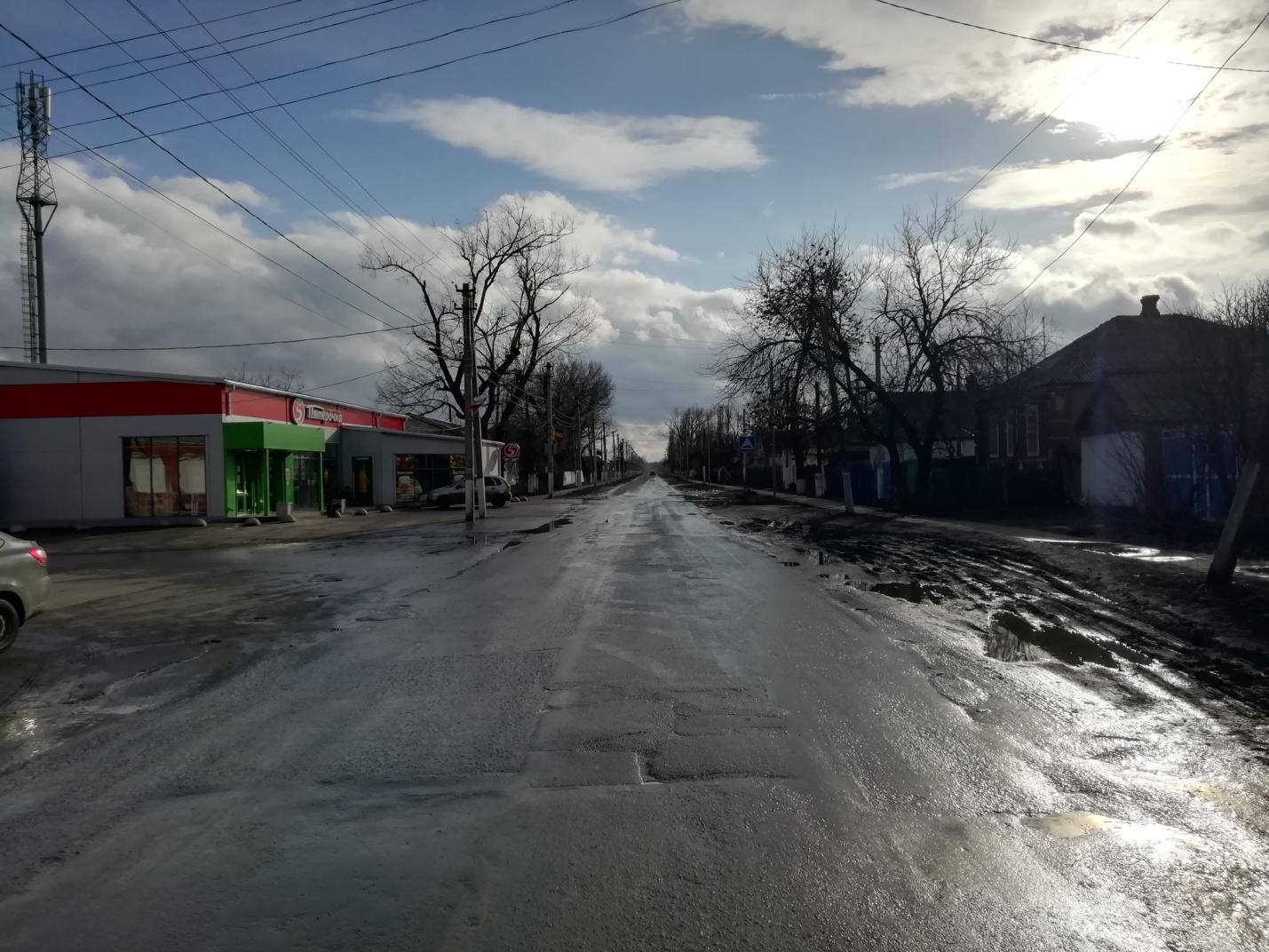 Погода зверево ангарский. Город Зверево Ростовская область. Улицы города Зверево Ростовской области. Ул Советская 158,г Зверево Ростовской области. Вокзал Зверево.