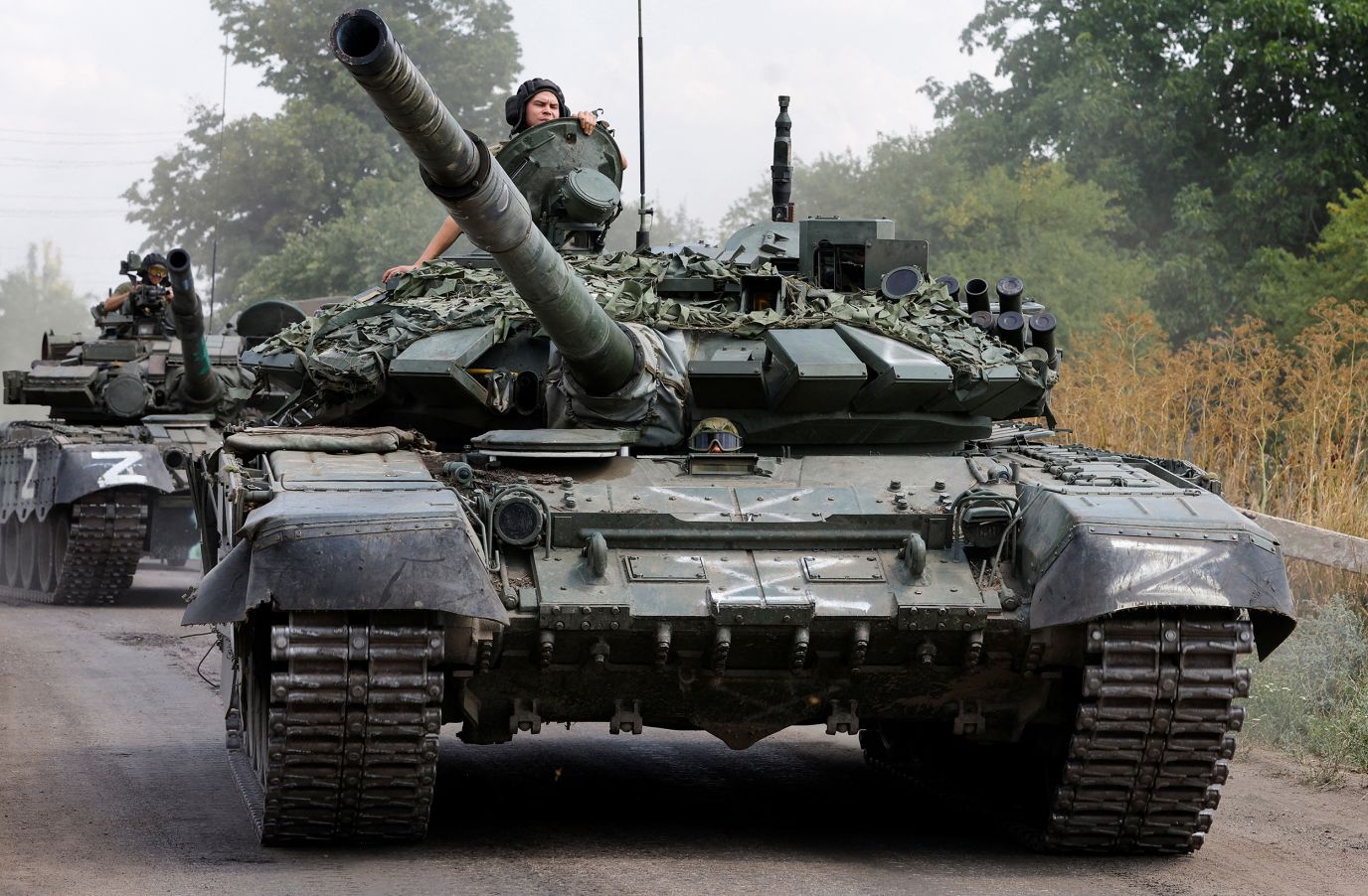 ДОН24 - Военные ЮВО объяснили, почему на поле боя так важны танки