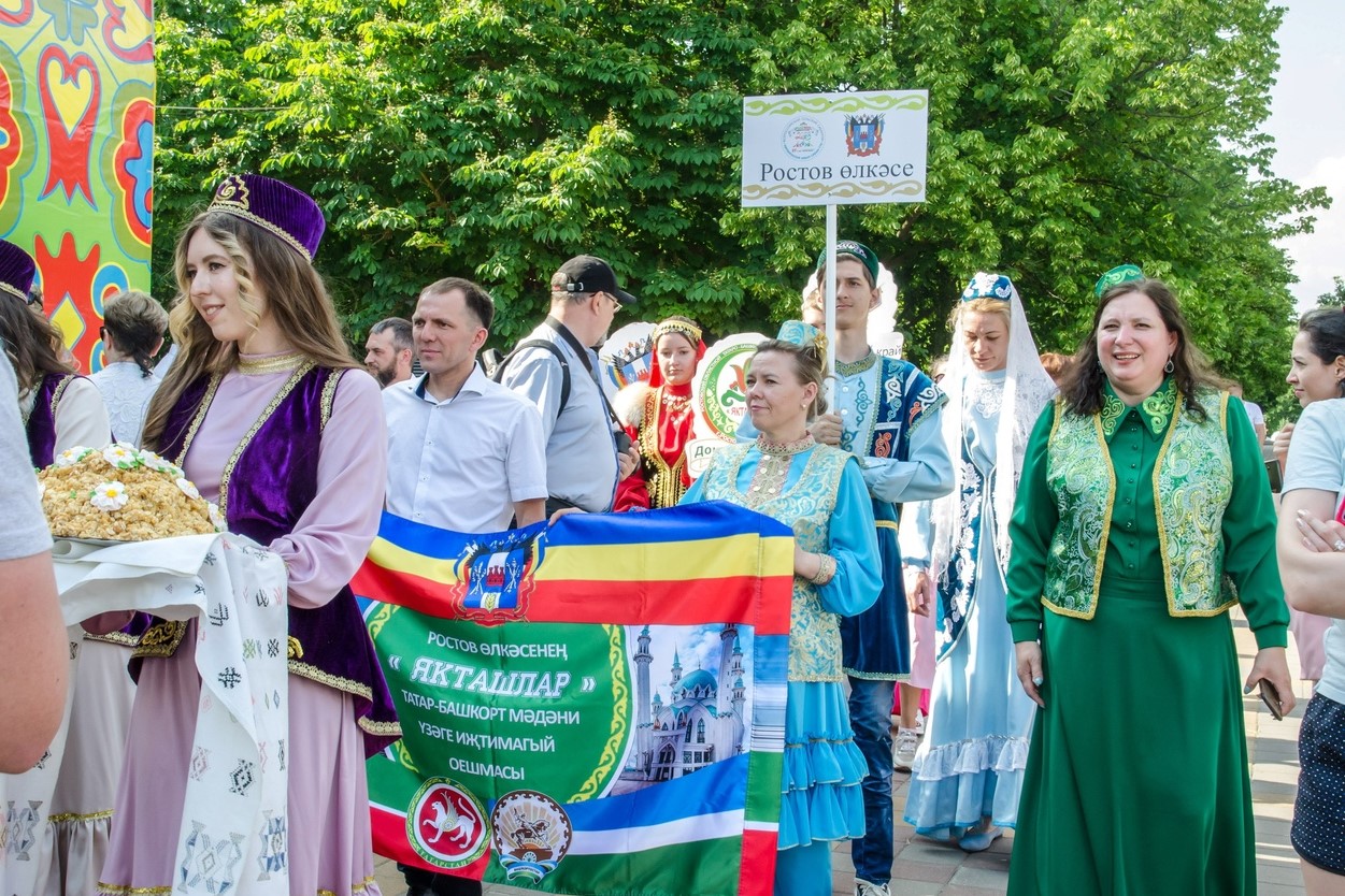 ДОН24 - Сабантуй в Ростове-на-Дону отпраздновали фестивалем татарской и  башкирской культуры